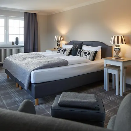 Gaestehaus Warsteiner Welt מלון וארסטיין