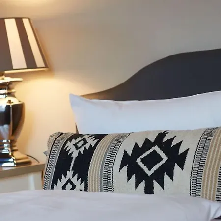 Gaestehaus Warsteiner Welt מלון 3*