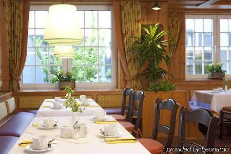 Gaestehaus Warsteiner Welt Отель 3*