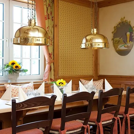 Отель Gaestehaus Warsteiner Welt