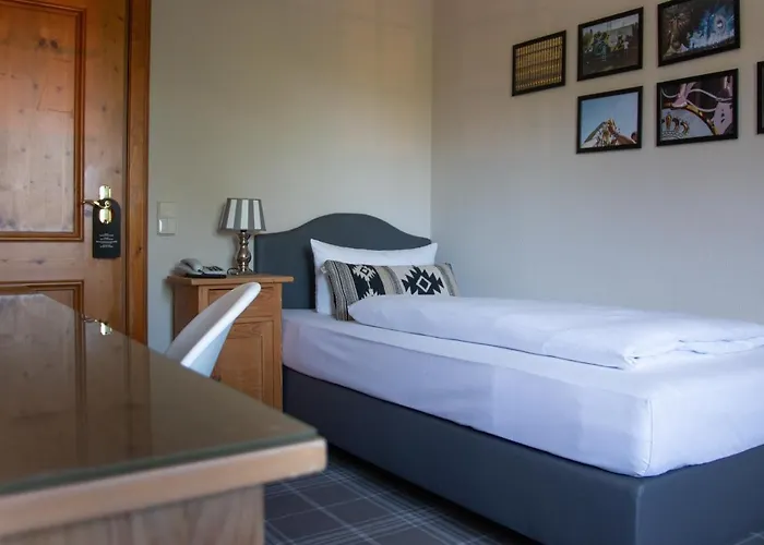 Gaestehaus Warsteiner Welt 酒店 瓦尔施泰因