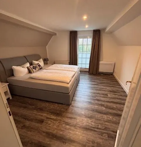 Gaestehaus Warsteiner Welt 3* 瓦尔施泰因